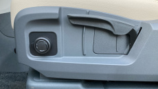 Land Rover Defender 3.0 D250 S 110 5dr Auto Diesel Estate